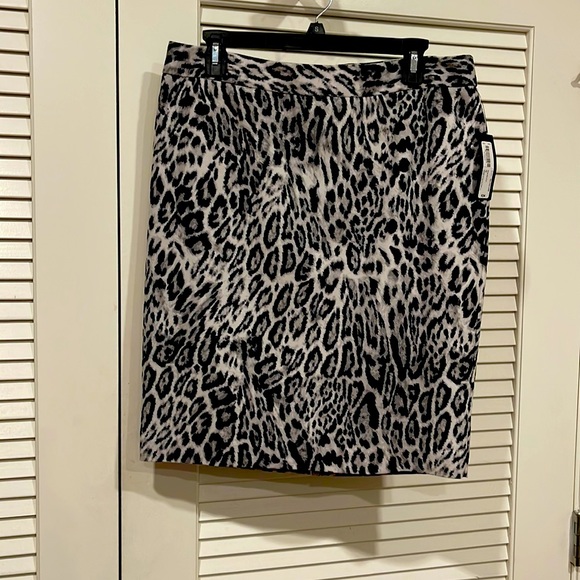 Worthington Front Slit Midi Skirt Size L